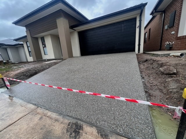 Clyde Exposed Aggregate Driveway